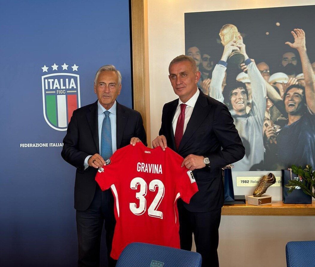 Türkiye Futbol Federasyonu Başkanı İbrahim Ethem Hacıosmanoğlu, İtalya'da Gabriele Gravina
