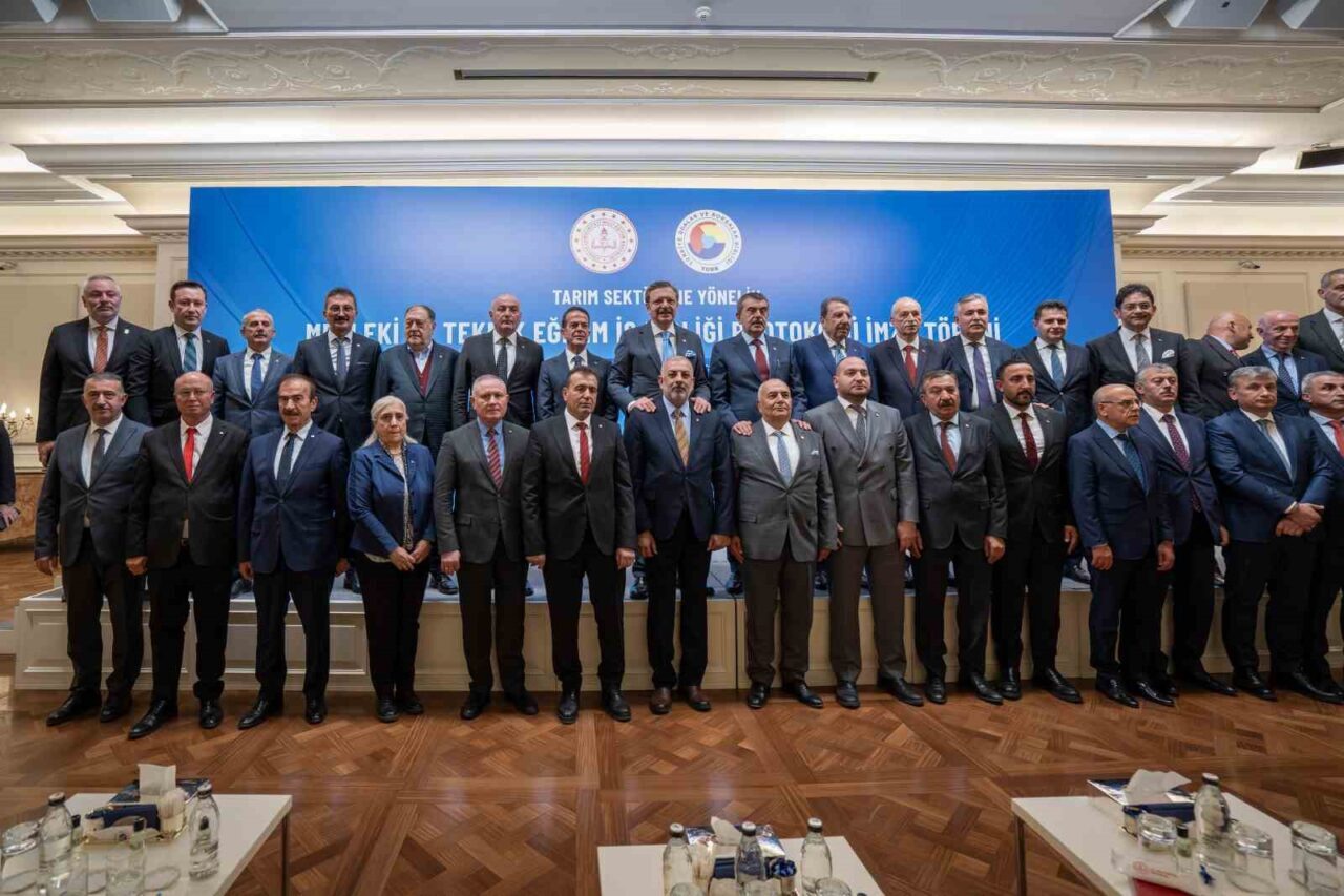 Bursa'daki Hamidiye Tarım Mesleki ve Teknik Anadolu Lisesi, uyguladığı eğitim