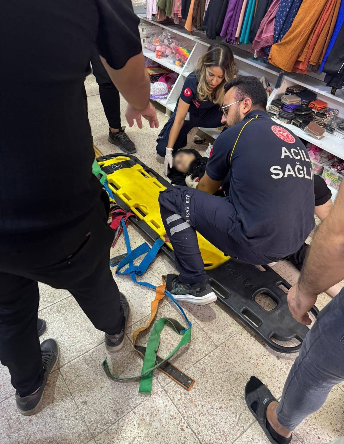 Şırnak'ın Silopi ilçesinde J.M.B.B., eşi tarafından bıçaklanarak ağır yaralandı. Hamile