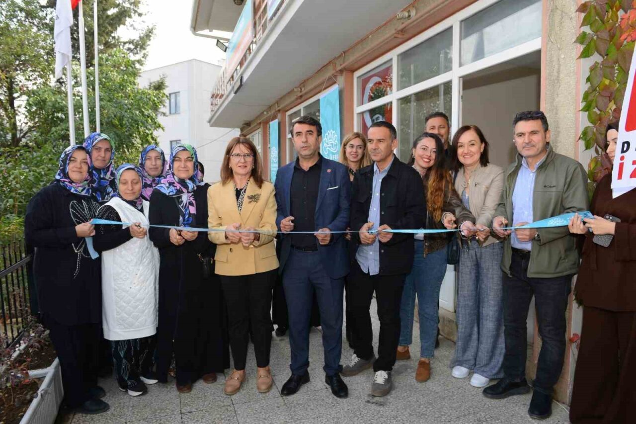 Hasanağa Mahallesi'nde Kadın Yardımlaşma ve Dayanışma Derneği'nin yeni binası, Nilüfer