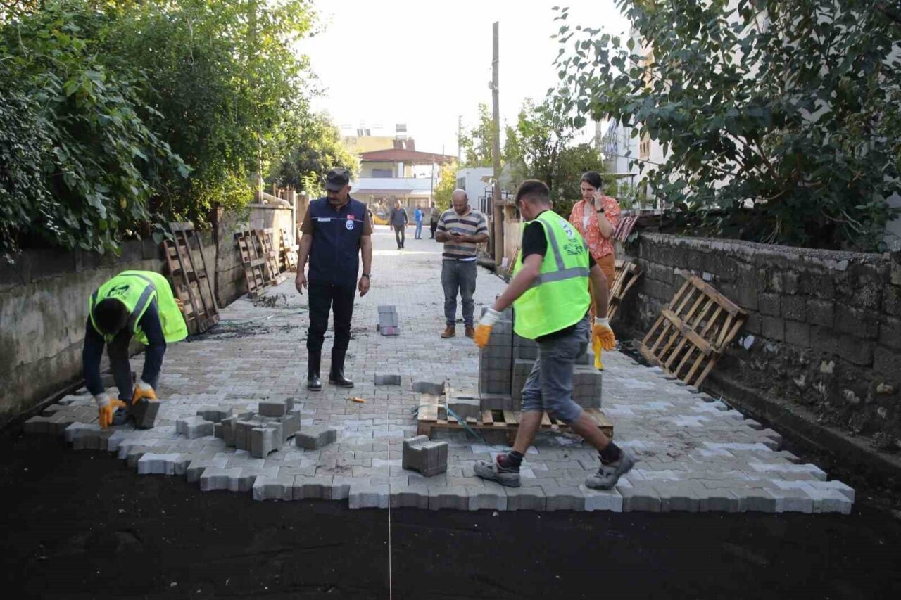 Hatay’ın Payas ilçesindeki sel felaketi sonrası Hatay Büyükşehir Belediyesi, zarar