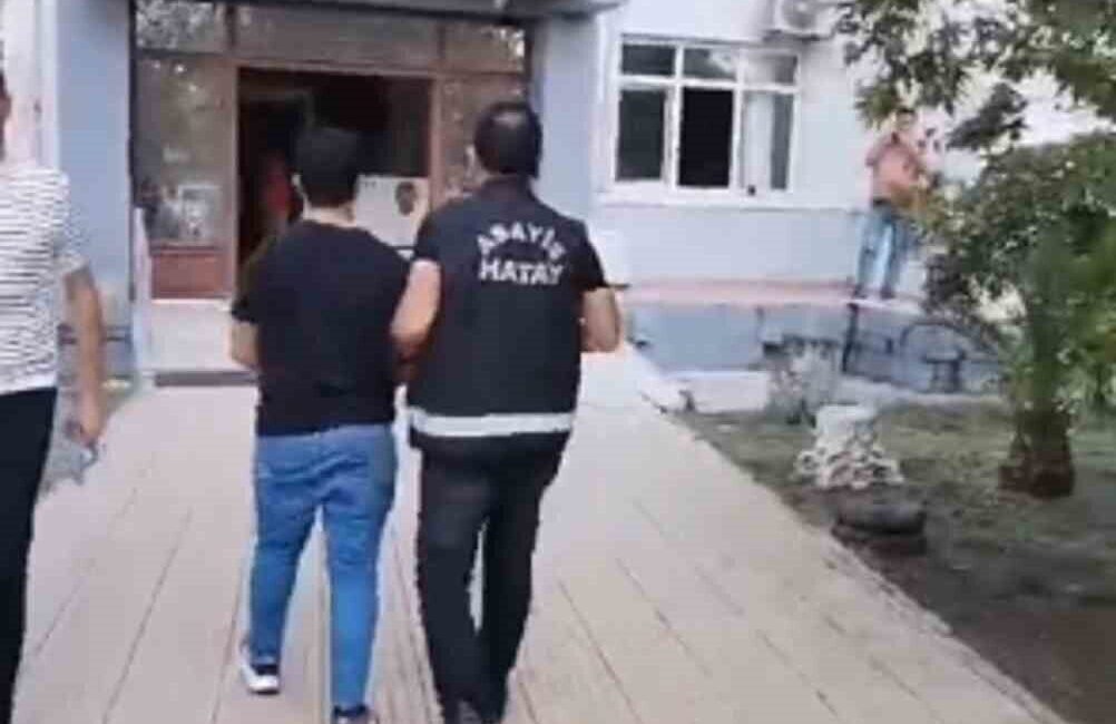 Hatay'ın Antakya ve Erzin ilçelerinde düzenlenen operasyon sonucunda, kasten yaralama