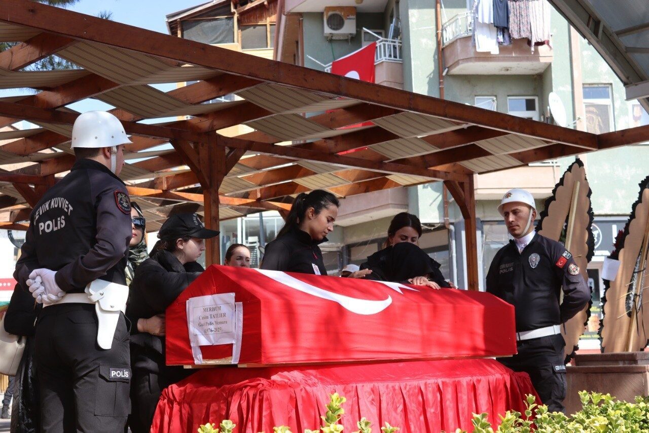 Ankara’da kalp krizi nedeniyle hayatını kaybeden 49 yaşındaki Gazi Polis