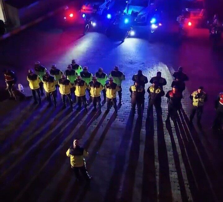 Hayrabolu’da Jandarma, Alkol ve Motosiklet Sürücüleri Üzerinde Denetim Yapıldı Tekirdağ İl Jandarma Komutanlığı, Hayrabolu'da motosiklet ve alkol denetimlerini artırarak,