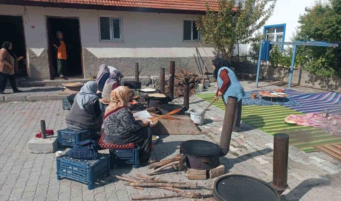 Kütahya'nın Hisarcık ilçesinde, Gazze halkına destek amacıyla kadınlar tarafından fırınlarda