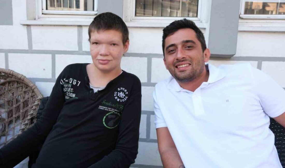 Zonguldak’ın Çaycuma ilçesinde yaşayan Serpil Çınar, engelli oğlu Mehmet Kala