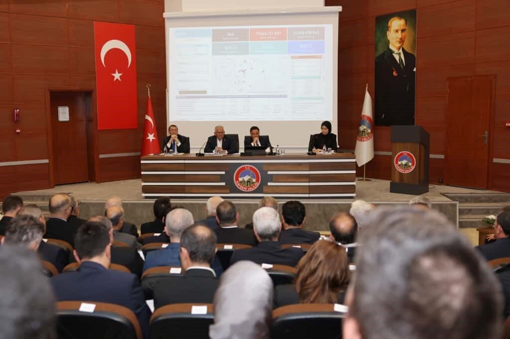 Kayseri'de Vali Gökmen Çiçek'in başkanlığında düzenlenen İl Koordinasyon Kurulu 4.