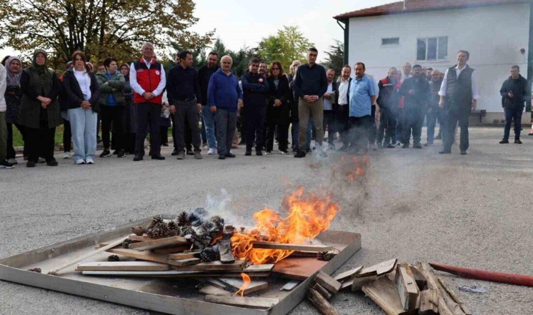 Afyonkarahisar İl Tarım ve Orman Müdürlüğü, il müdürü Özkan Parlak'ın