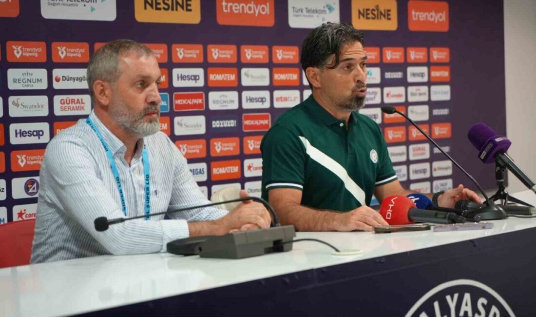 Çaykur Rizespor Teknik Direktörü İlhan Palut, Antalyaspor'u 5-2 mağlup ettikleri