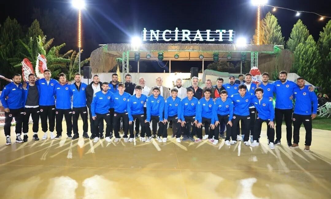 İncirliova'da Belediye Başkanı Aytekin Kaya'nın katılımıyla İncirliova Belediyespor için bir