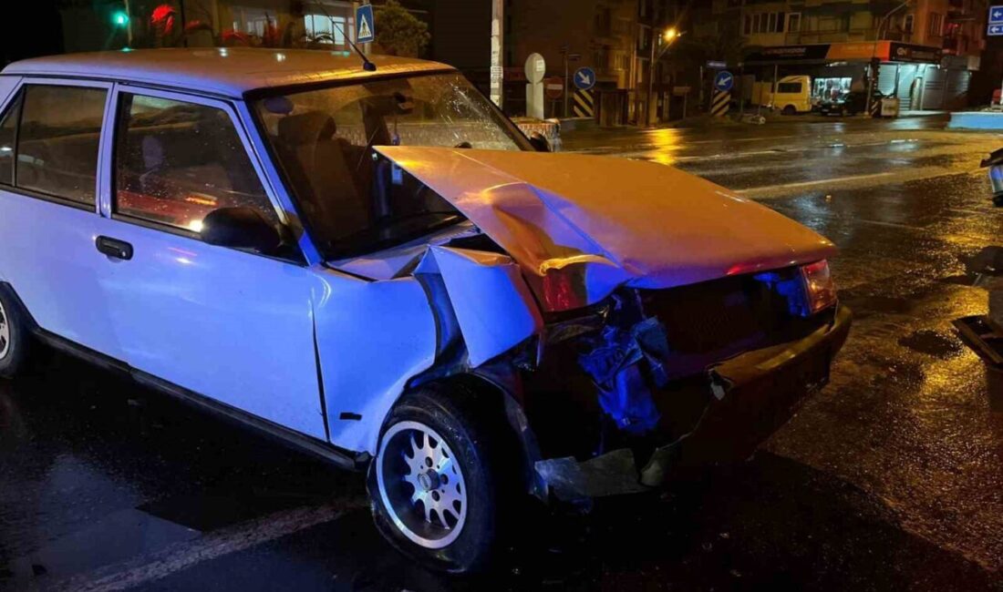 Aydın'ın İncirliova ilçesinde, kırmızı ışıkta bekleyen ticari araca alkollü sürücü