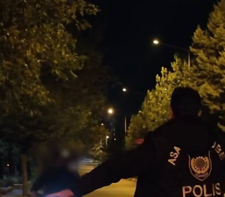 Isparta’da Gerçekleştirilen Güvenlik Denetimlerinde 22 Bin 134 Kişi Sorgulandı, 62 Aranan Şahıs Yakalandı Isparta'da son bir haftada yapılan polis denetimlerinde 22 bin 134