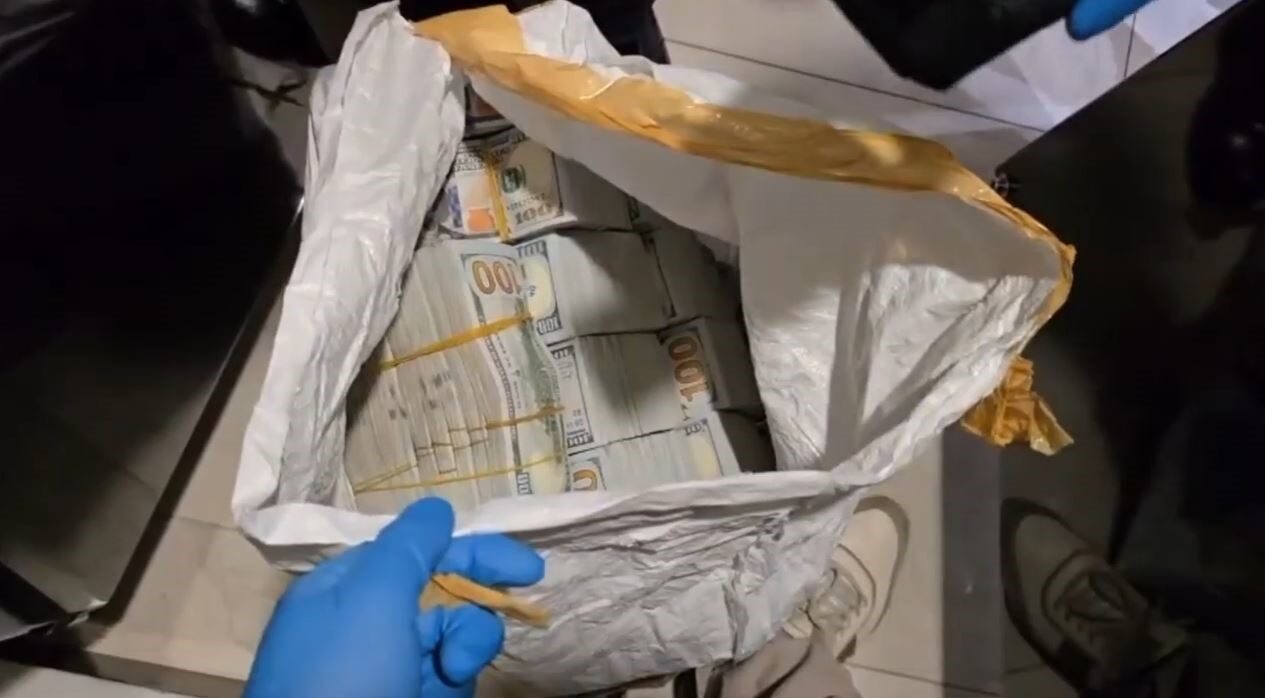 İstanbul merkezli gerçekleştirilen operasyonda, M.D.'ye ait Dağ Grup şirketinin suç