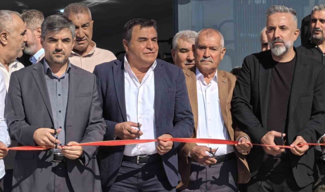 Ünlü Tekstil Markası, Diyarbakır’da Toptan Satış Mağazası Açtı! Ünlü bir tekstil markası, Diyarbakır'da toptan satış mağazası açtı. Törene