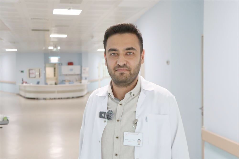 Sivas Numune Hastanesi'nde diyetisyen Ahmet Turan Engür, iyot eksikliğinin vücut