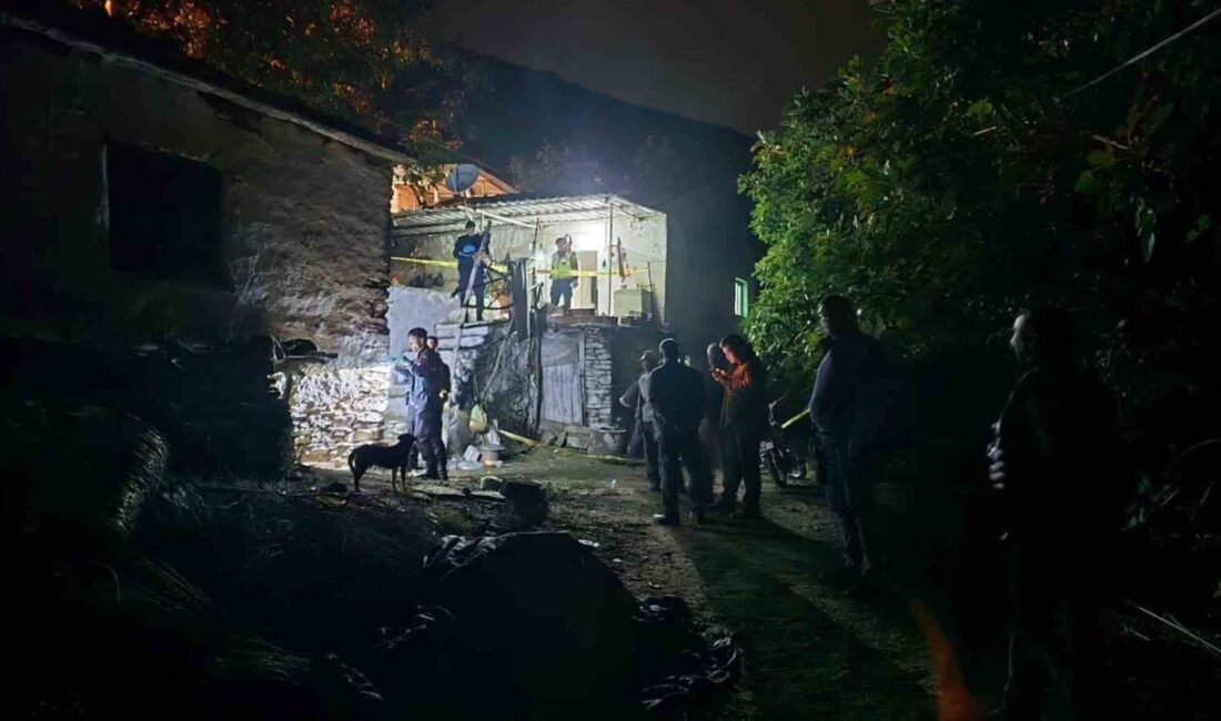 İzmir'in Tire ilçesinde, 55 yaşındaki Ş.K., tartıştığı oğlu 28 yaşındaki