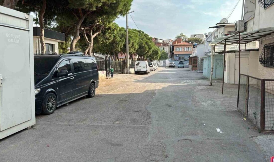 İzmir'in Konak ilçesinde Gülben Duru, eski eşi A.Ç. tarafından bıçaklanarak