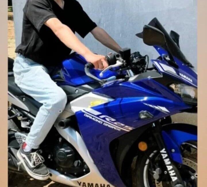 Kiraz’da Traktörle Çalışan Genç, Rotovatöre Sıkışarak Hayatını Kaybetti İzmir’in Kiraz ilçesinde, 17 yaşındaki Adem Kaygısız, amcasıyla çalıştığı tarlada