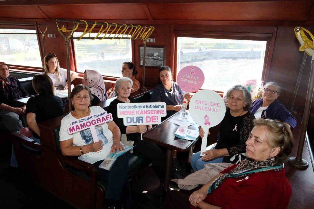 Bergama Vapuru’nda Meme Kanseri Farkındalığı İçin Anlamlı Etkinlik Düzenlendi