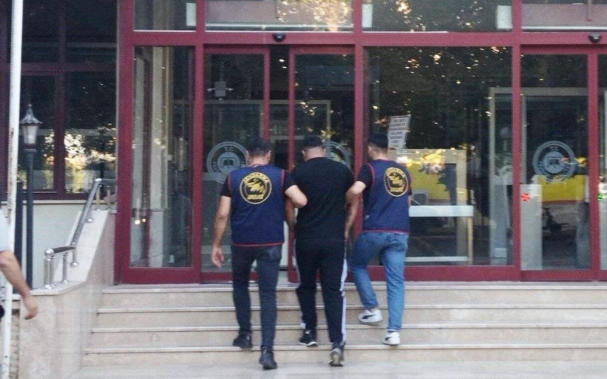 Kütahya'da JASAT ekipleri, Eylül ayında çeşitli suçlardan aranan 79 kişiyi