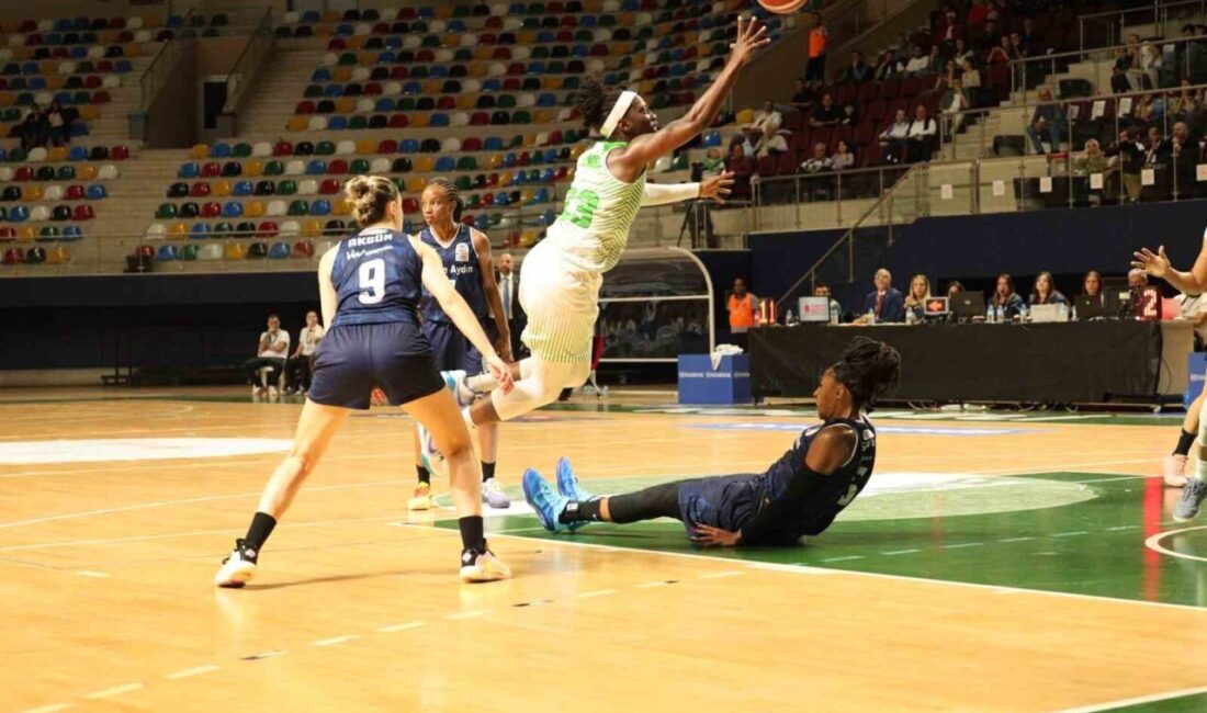 Kadınlar Basketbol Süper Ligi'nin açılış maçında Kocaeli Kadın Basketbol, Nesibe