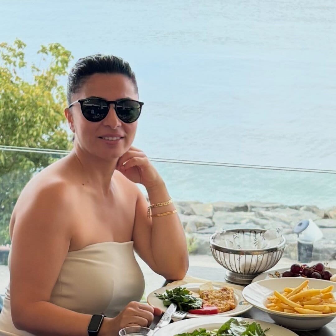 Kağıthane'de A.K. (64), eski sevgilisi Nilay Kotan'ı (42) sokakta 15