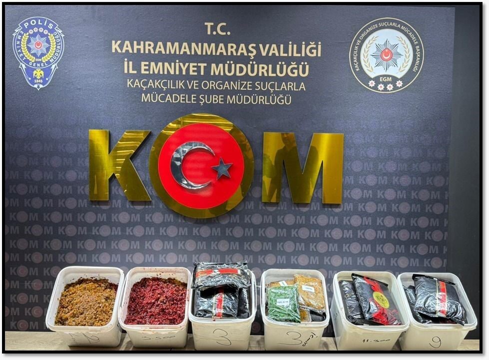 Kahramanmaraş'ta Kaçakçılık ve Organize Suçlarla Mücadele Şubesi, düzenlediği operasyonda 4