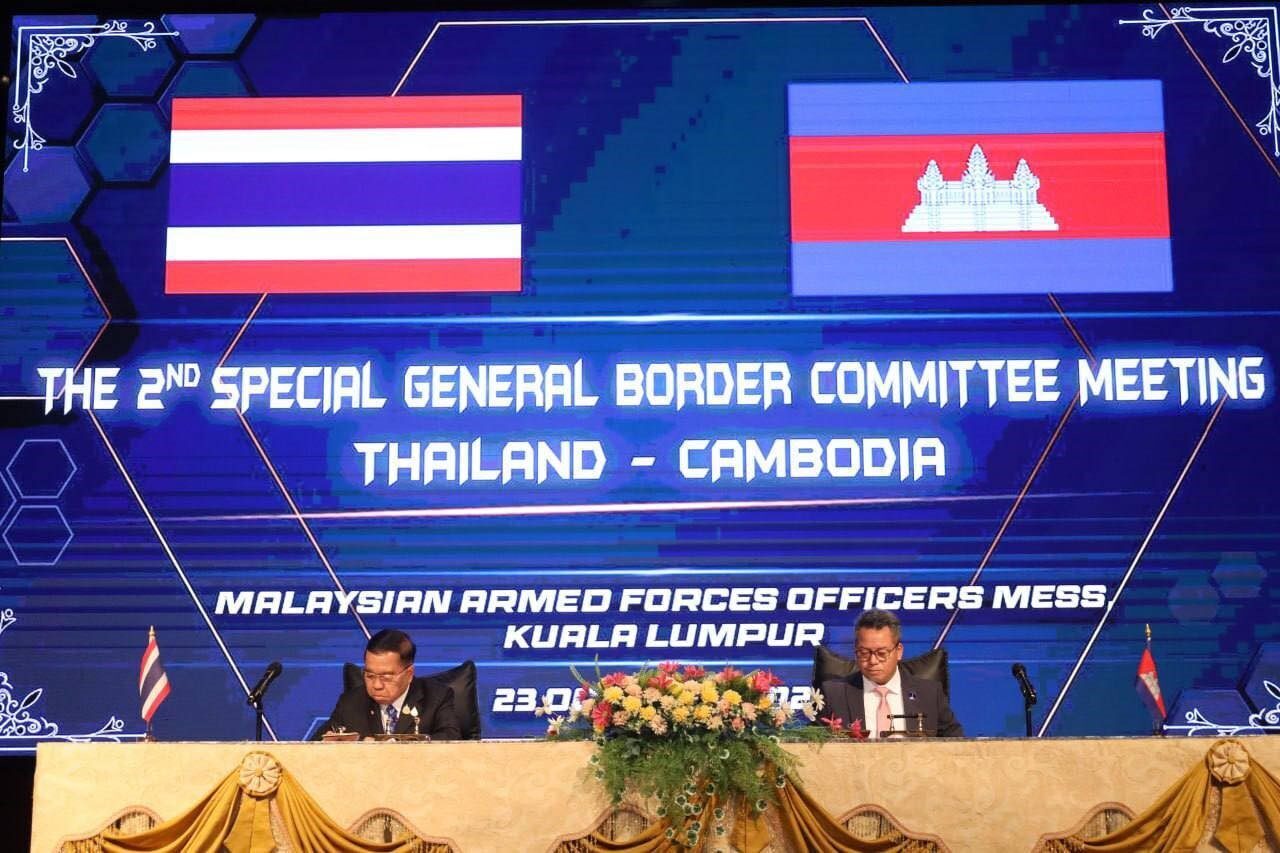 Kamboçya Savunma Bakanı Tea Seiha, Tayland ile birlikte 26 Ekim'de