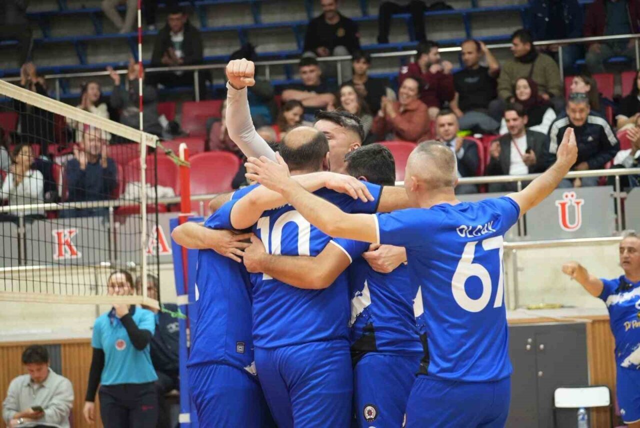 Karabük’te gerçekleştirilen Kamu Spor Oyunları'nda voleybol müsabakaları sona erdi. Karabük