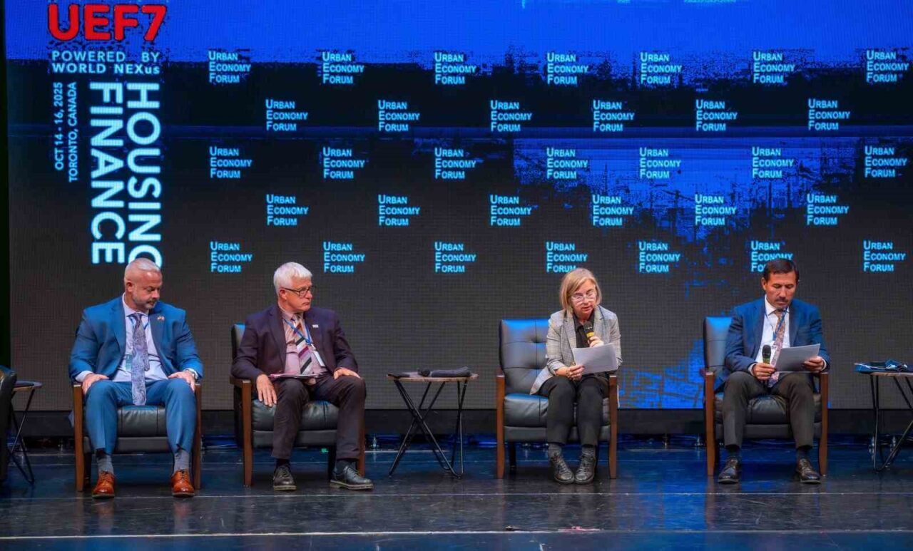 Toronto'da gerçekleşen 7. Kentsel Ekonomi Forumu'nda, Karatay Belediyesi Türkiye'nin "ilk