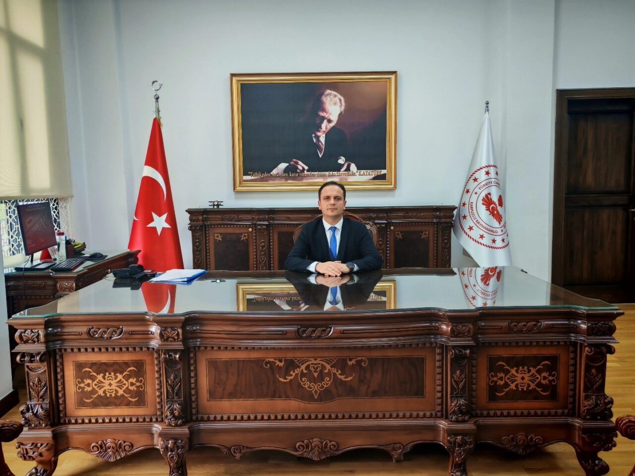 Karpuzlu ilçesine atanan Kaymakam Mustafa Bayram, görevine başladı. İlk ziyaretini