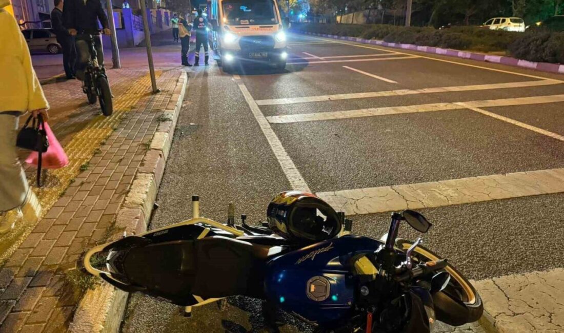 Bilecik'te Bahçelievler Mahallesi'nde meydana gelen kazada, Berat T. yönetimindeki motosiklet,