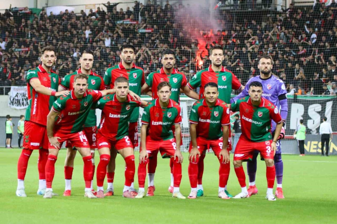 Karşıyaka, TFF 3. Lig 4. Grup’ta En Az Gol Yiyen Takım Olmayı Başardı