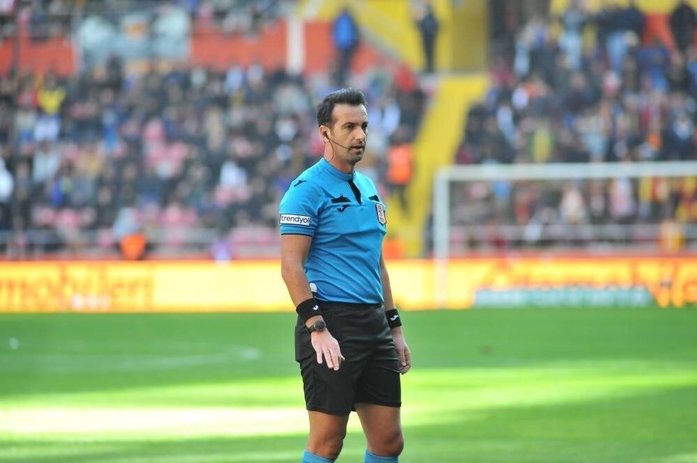 Trendyol Süper Lig’de Kasımpaşa – Beşiktaş Maçının VAR Hakemi Kadir Sağlam Olarak Belirlendi