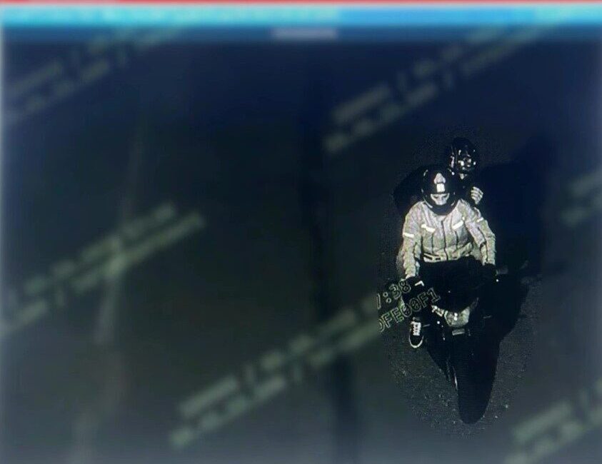 Kocaeli'nin Gebze ilçesinde bir iş yerine motosikletle düzenlenen silahlı saldırının