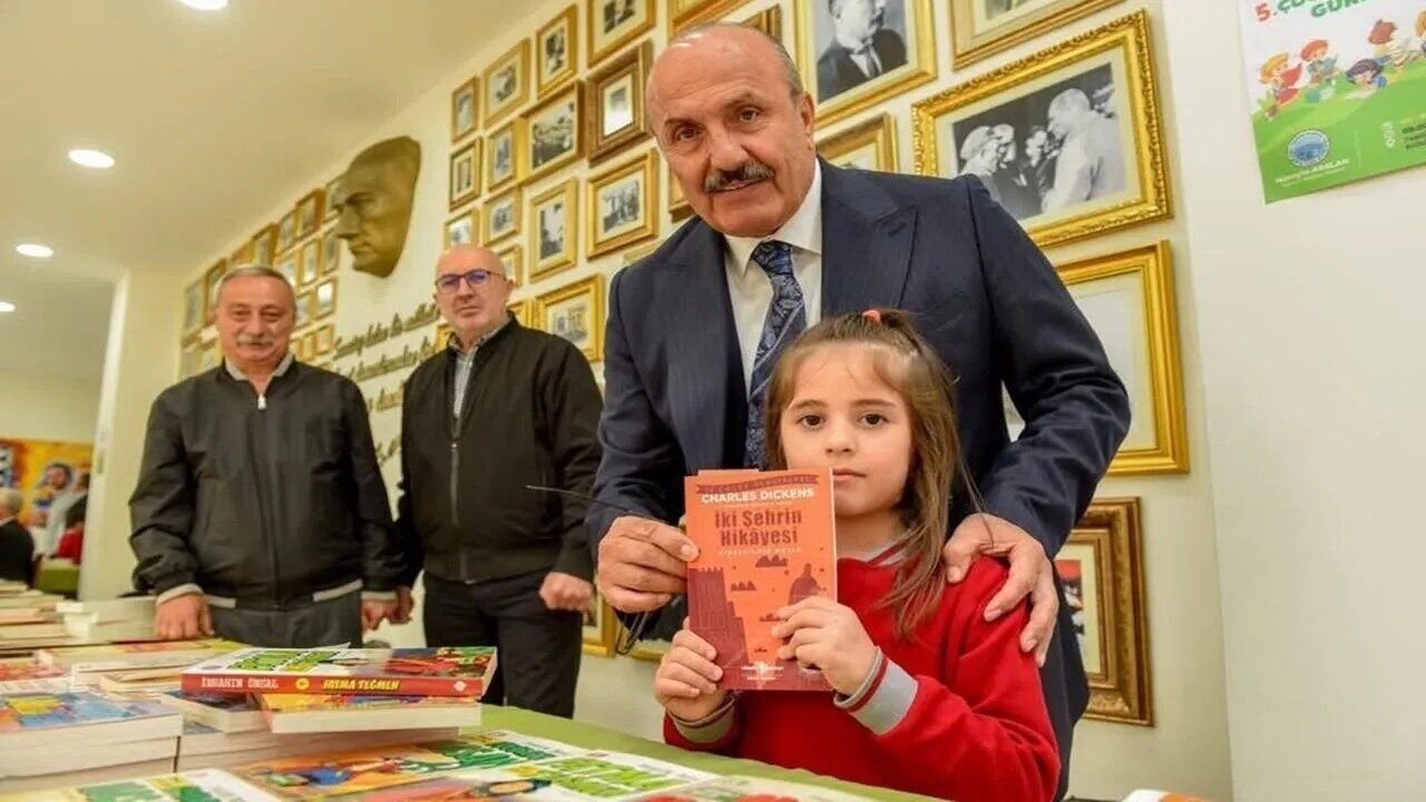 Taşköprü Belediyesi, 27-31 Ekim 2025 tarihleri arasında "6. Çocuk Kitapları