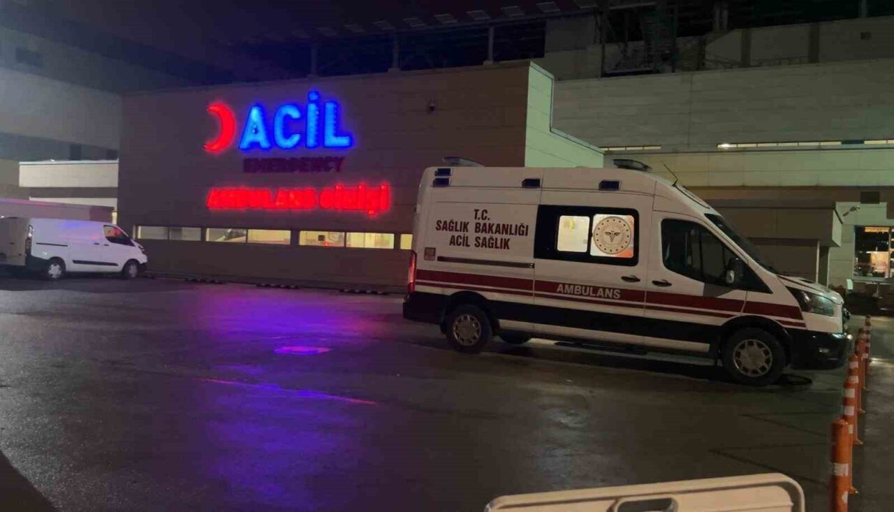 Ankara’da Alkol Zehirlenmesi Sonucu Bir Genç Hayatını Kaybetti, Diğerinin Hayati Tehlikesi Devam Ediyor