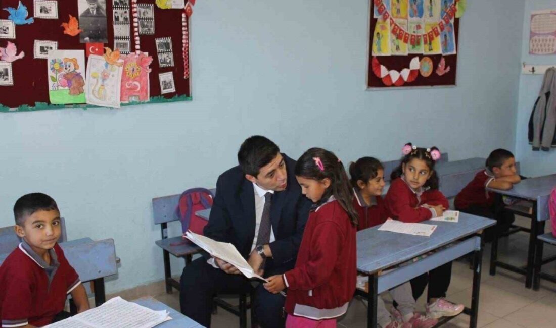 Karakoyunlu Kaymakamı Fatih Erdoğan, Iğdır’daki okullarda eğitim faaliyetlerini inceledi Karakoyunlu Kaymakamı Fatih Erdoğan, Aktaş, Yazlık ve İslamköy İlkokullarını ziyaret