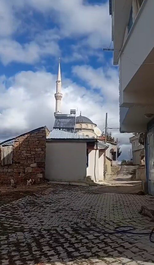 Gümüşhane’nin Şiran ilçesinde yaşayan Fazlı Celep, kaybolan kaynak makinesi için