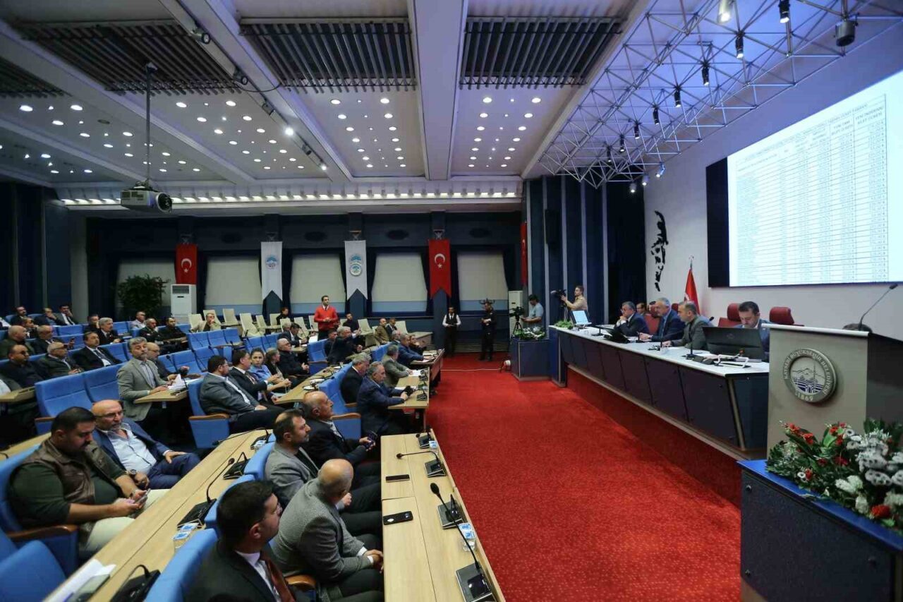 Kayseri Büyükşehir Belediyesi, Ekim ayı meclis toplantısında toplu taşıma ücretlerinde