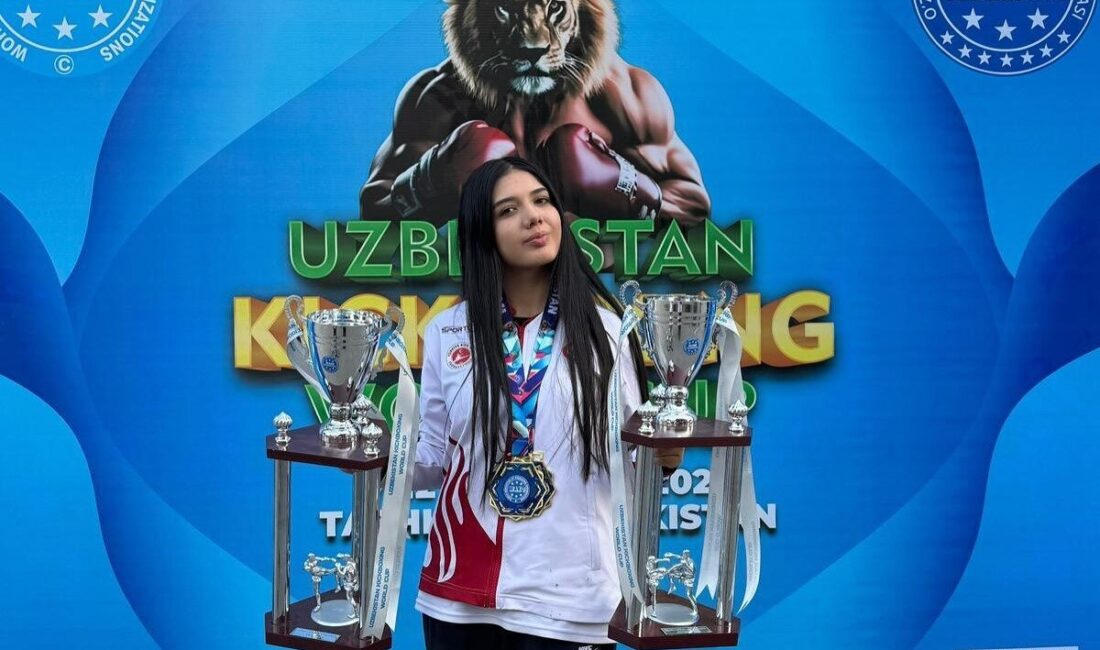 Kayseri Büyükşehir Belediyesi sporcusu Elif Ceren Uzunçakmak, Özbekistan'daki Kick Boks