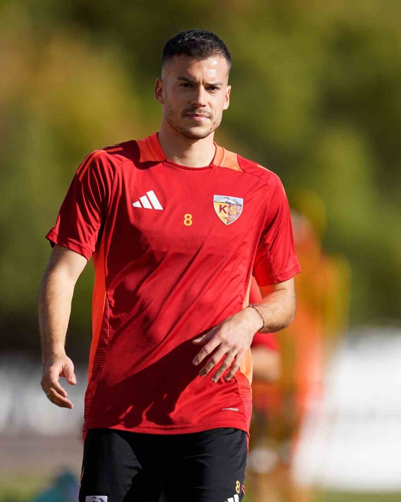 Kayserispor, yarın Samsunspor ile yapacağı maçta ligdeki ilk üç puanını