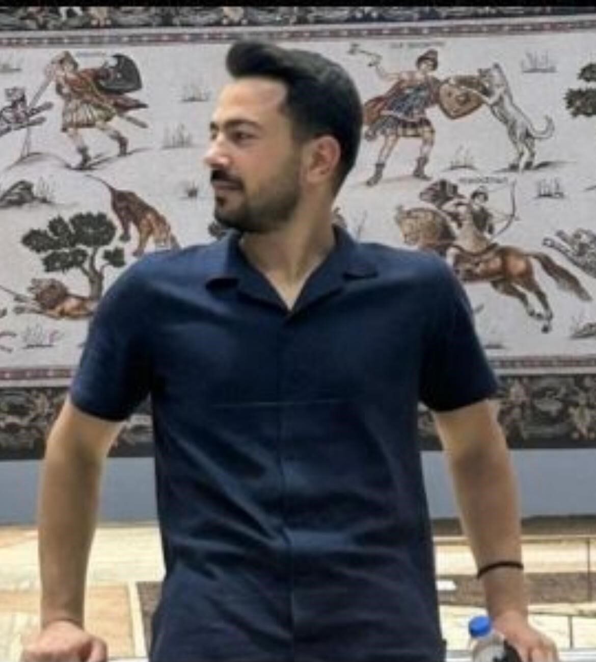 Diyarbakır'ın Bismil ilçesinde motosiklet, tıra arkadan çarparak kaza yaptı. Batman