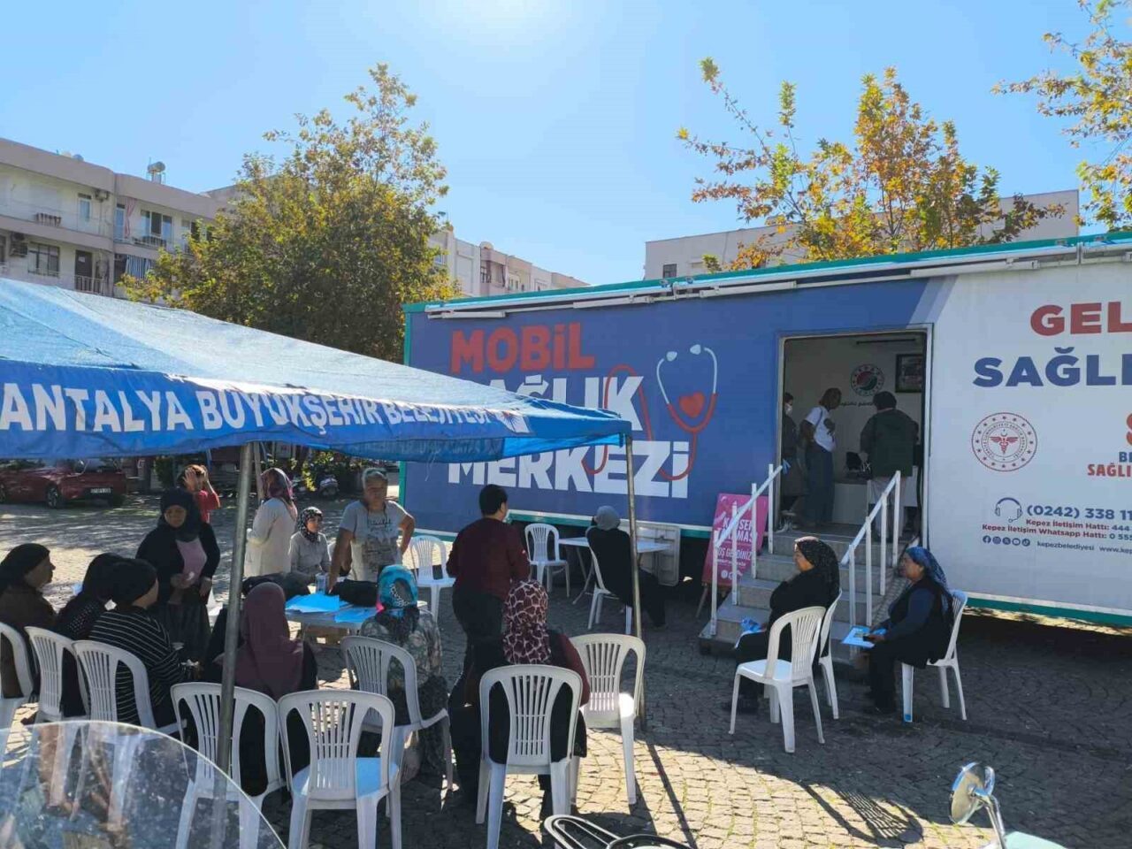 Kepez Belediyesi’nin Mobil Sağlık Merkezi, Antalya'daki Konyaaltı, Korkuteli, Kumluca ve
