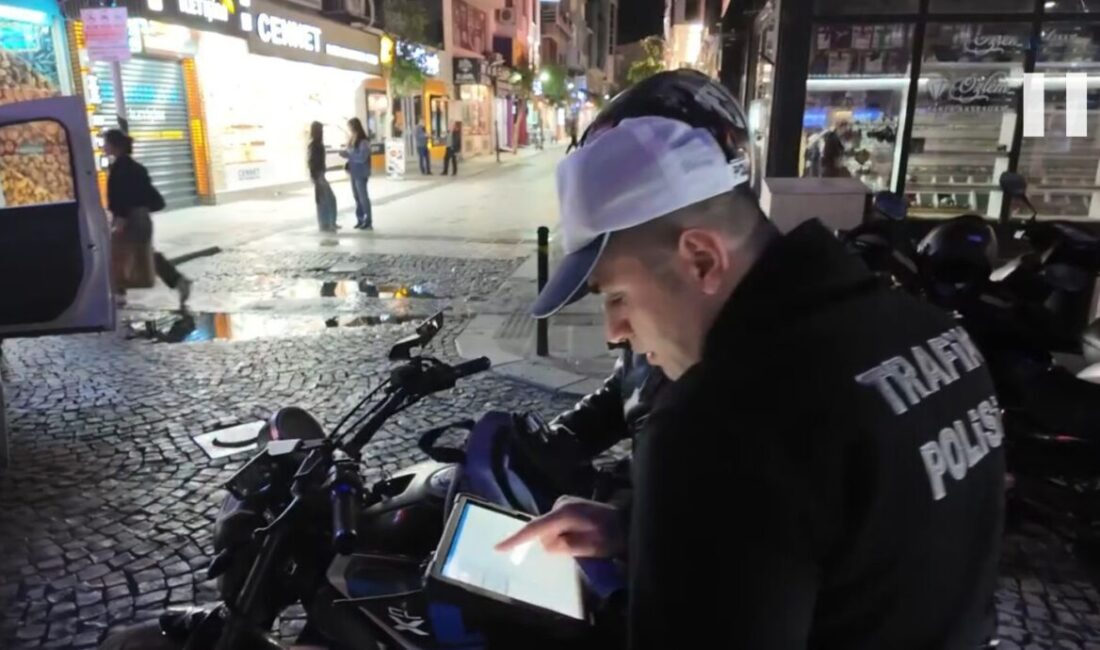 Kırklareli’de yapılan ani trafik denetiminde 246 araç kontrol edildi. Kurallara