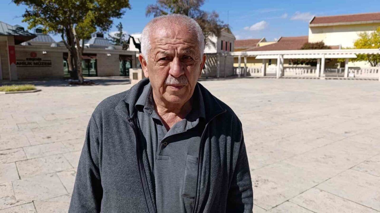 Kırşehir'de Mehmet Adıgüzel, cep telefonuna yüklenen yabancı yazılımlar nedeniyle 366