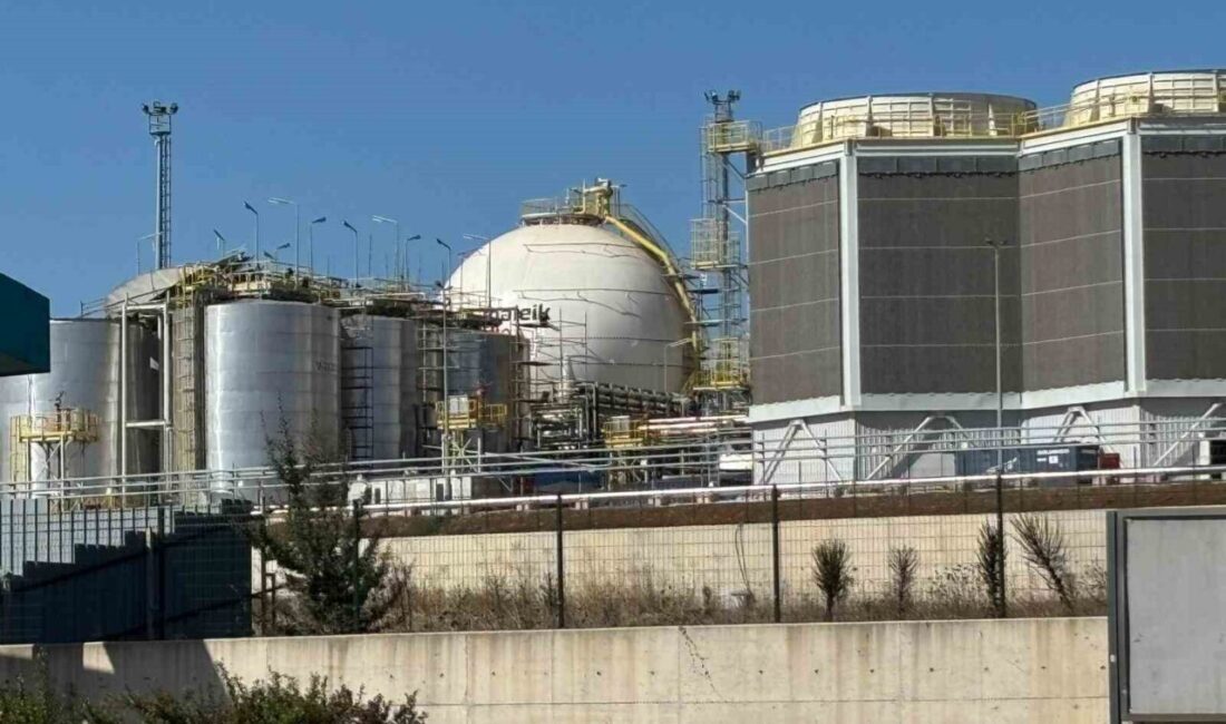 Kocaeli'nin Dilovası ilçesindeki GEBKİM OSB'de bir fabrikada meydana gelen patlamada