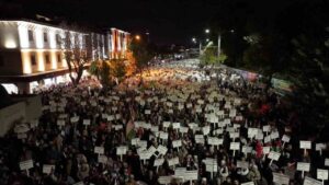 Konya'da, İsrail'in Gazze'deki soykırımının yıldönümünde sessiz bir yürüyüş düzenlendi. Kılıçarslan
