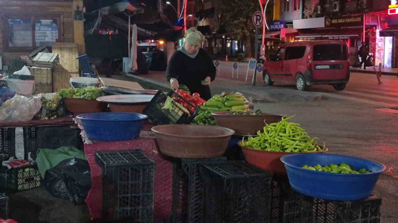 Bartın'da, köylü kadınlar 200 yıldır kendi ürettikleri hayvansal ürünler ve