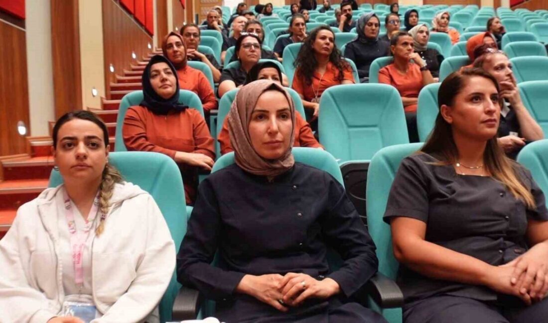 Fırat Üniversitesi Hastanesi'nden Doç. Dr. Şafak Özer Balin, kuduzun yılda